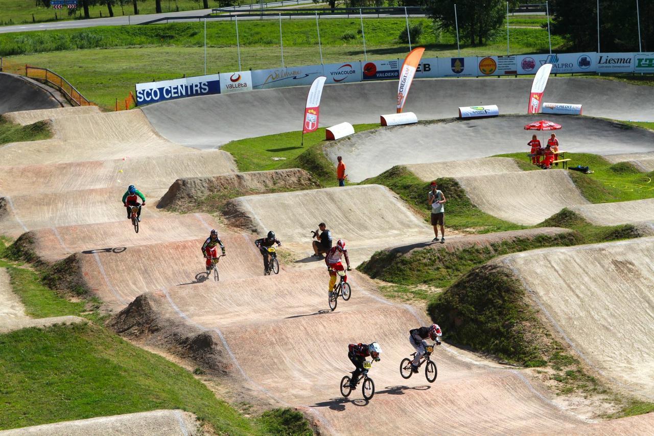 ולמיירה Holiday Complex Avoti מראה חיצוני תמונה